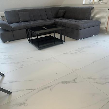 Flexible, Schoene Und Gut Aussehende Feriensuite Reutlingen Exteriör bild