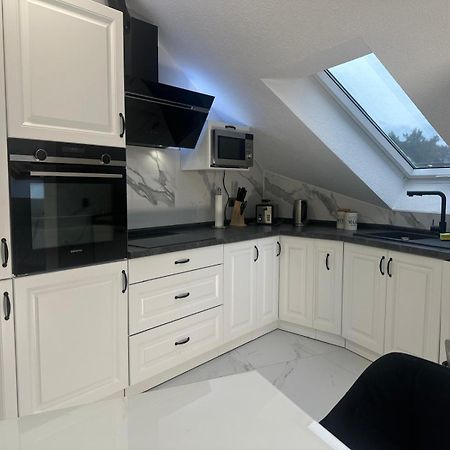 Flexible, Schoene Und Gut Aussehende Feriensuite Reutlingen Exteriör bild