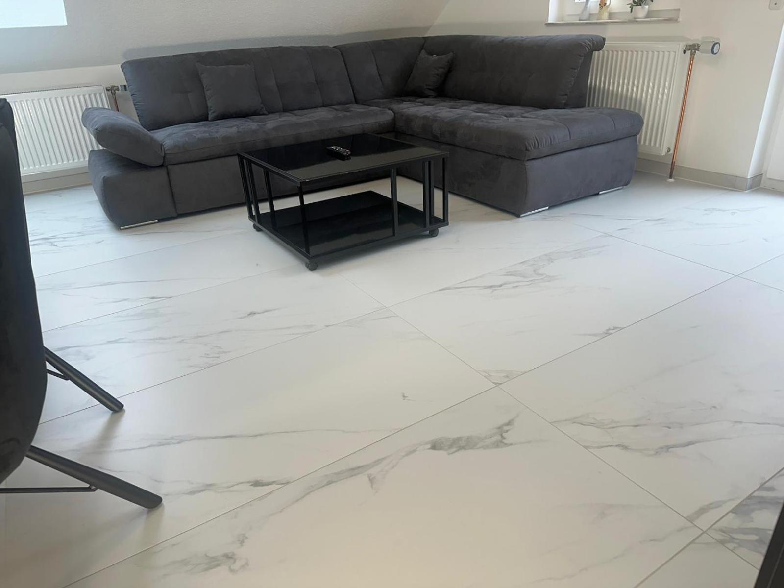 Flexible, Schoene Und Gut Aussehende Feriensuite Reutlingen Exteriör bild